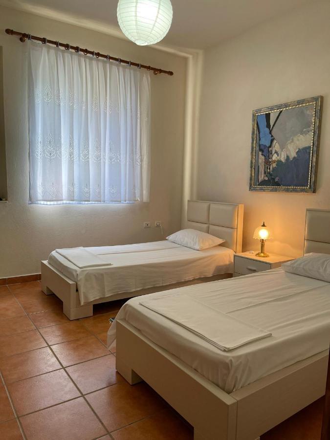 Veranda B&B Berat Bagian luar foto