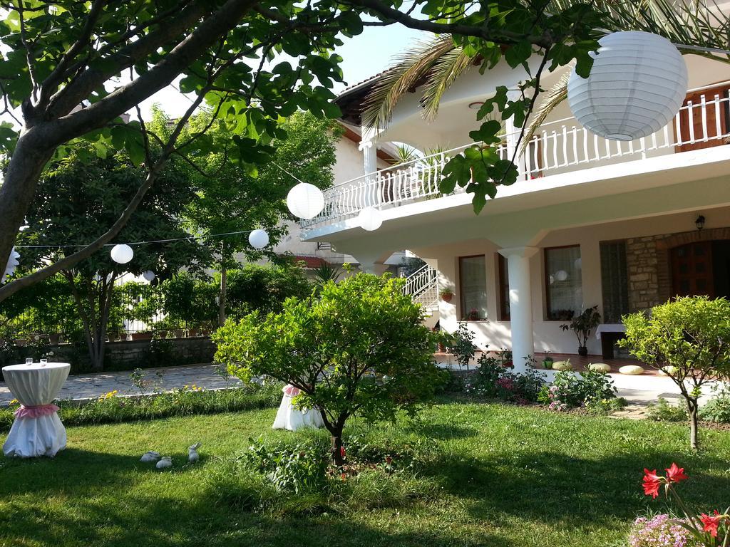 Veranda B&B Berat Ruang foto