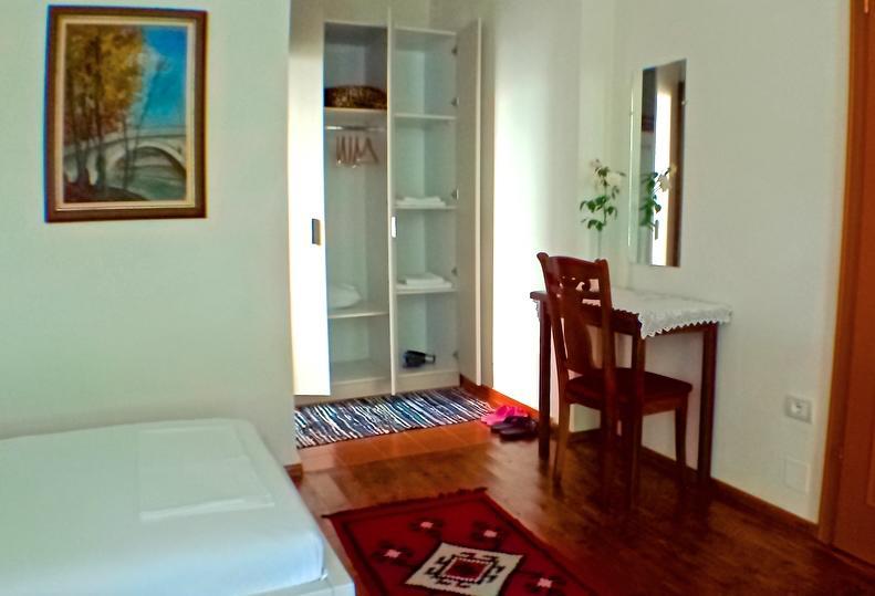 Veranda B&B Berat Bagian luar foto